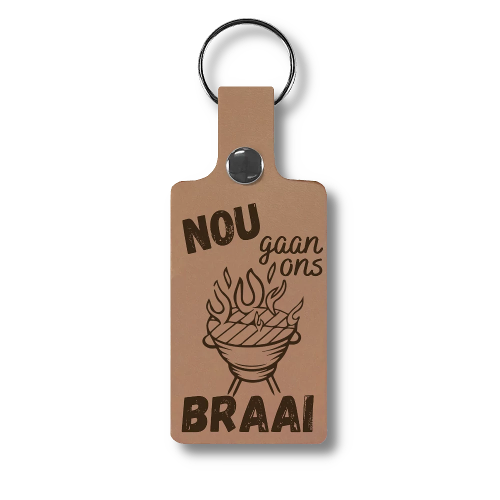 Leather keyring engraved with an Afrikaans theme: Nou gaan ons braai